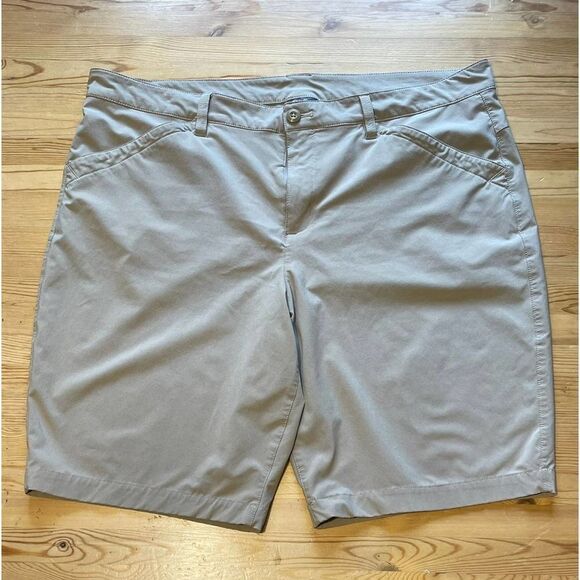 Eddie Bauer Pants - Eddie Bauer khaki Shorts Women's 18 Chino Shorts hiking, outdoor sports